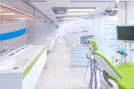 Kieferorthopädie Behandlungszimmer